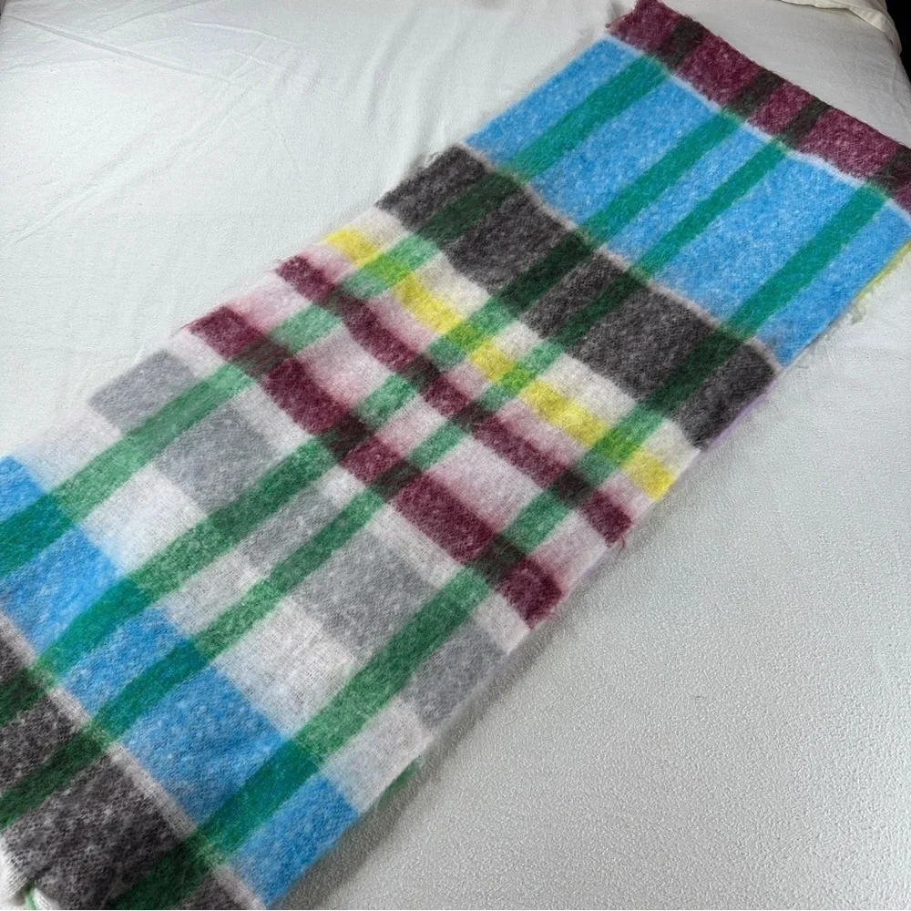 Lulu Oversized Multicolor Plaid Women's Scarf